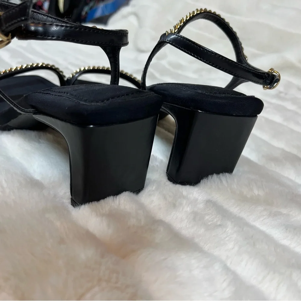 Anne Klein W9 iFlex Jelina Square Toe Summer Fall Chain Accent Black Gold Heels